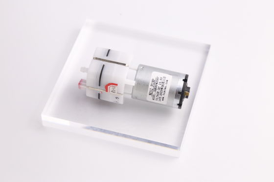 80.8*36.1*30.1cm Noise 50dB White Massage Chair Air Pump With High Performance Motor